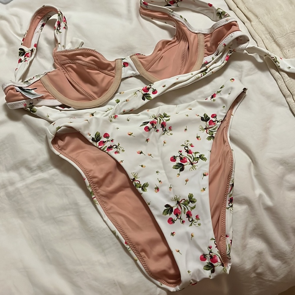 J CREW Strawberry Print Retro Style High Waist Cut Bikini Top & Bottom Set - Picture 6 of 6